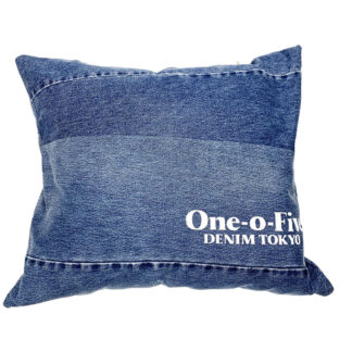 105XX  ROOM　CUSION①